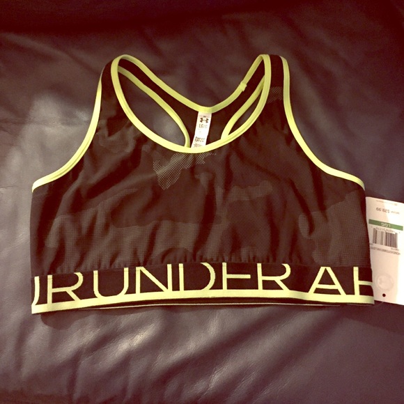 Brand new under armour sports bra.