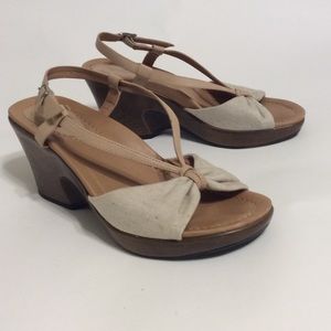 Dansko Naomi wedge sandals- Like new!