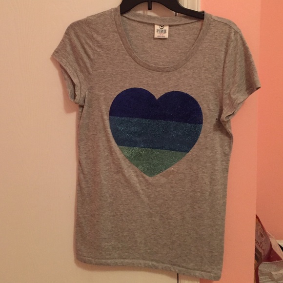 VS T-Shirt