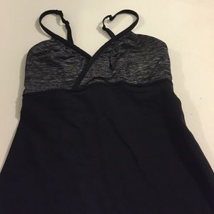Lululemon Tank size 6