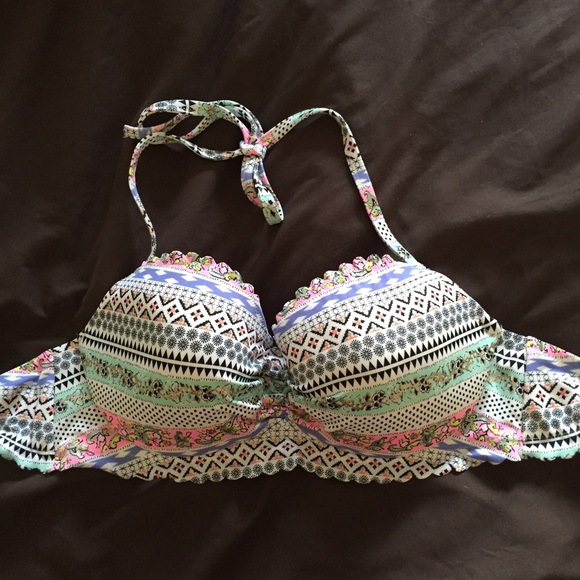 Victoria's Secret Bikini Top 34D