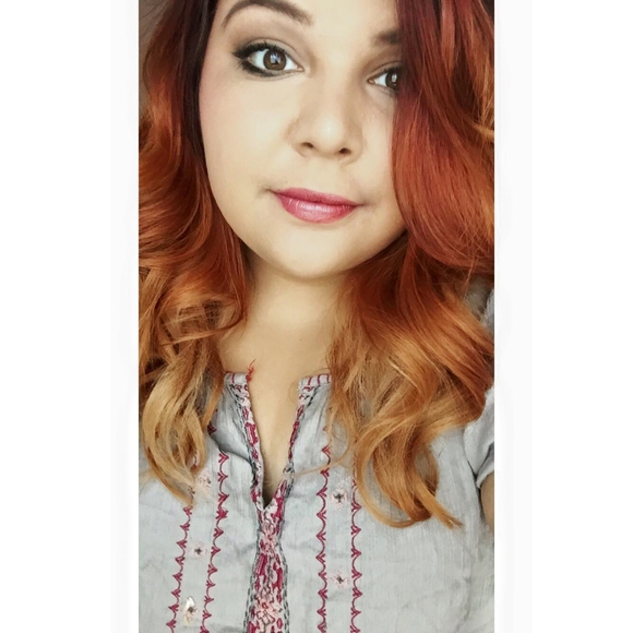 Meet your Posher, Catherine - Picture 1 of 1