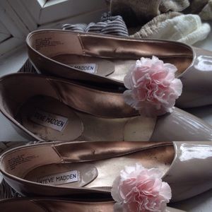 nude flats