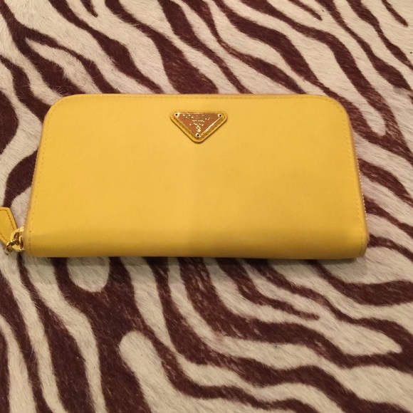 Prada wallet