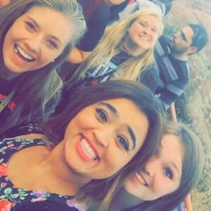 Meet your Posher, Lea