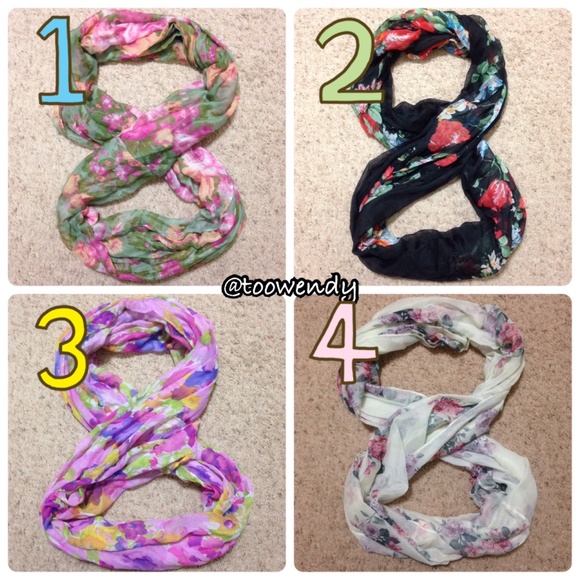 2 Charlotte Russe Floral Print Infinity Scarf - Picture 3 of 4