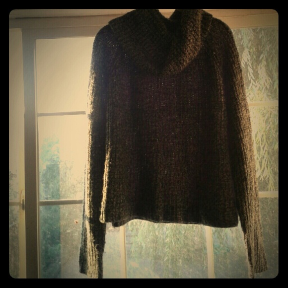 Turtleneck Speckled Sweater