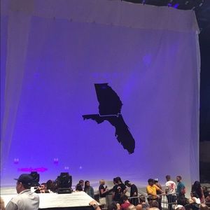 Meet your Posher, Cealy