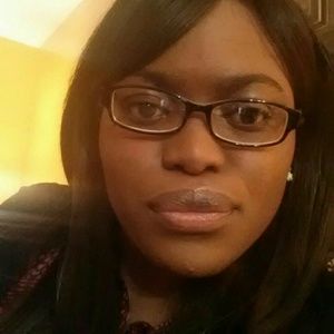 Meet your Posher, Sheila