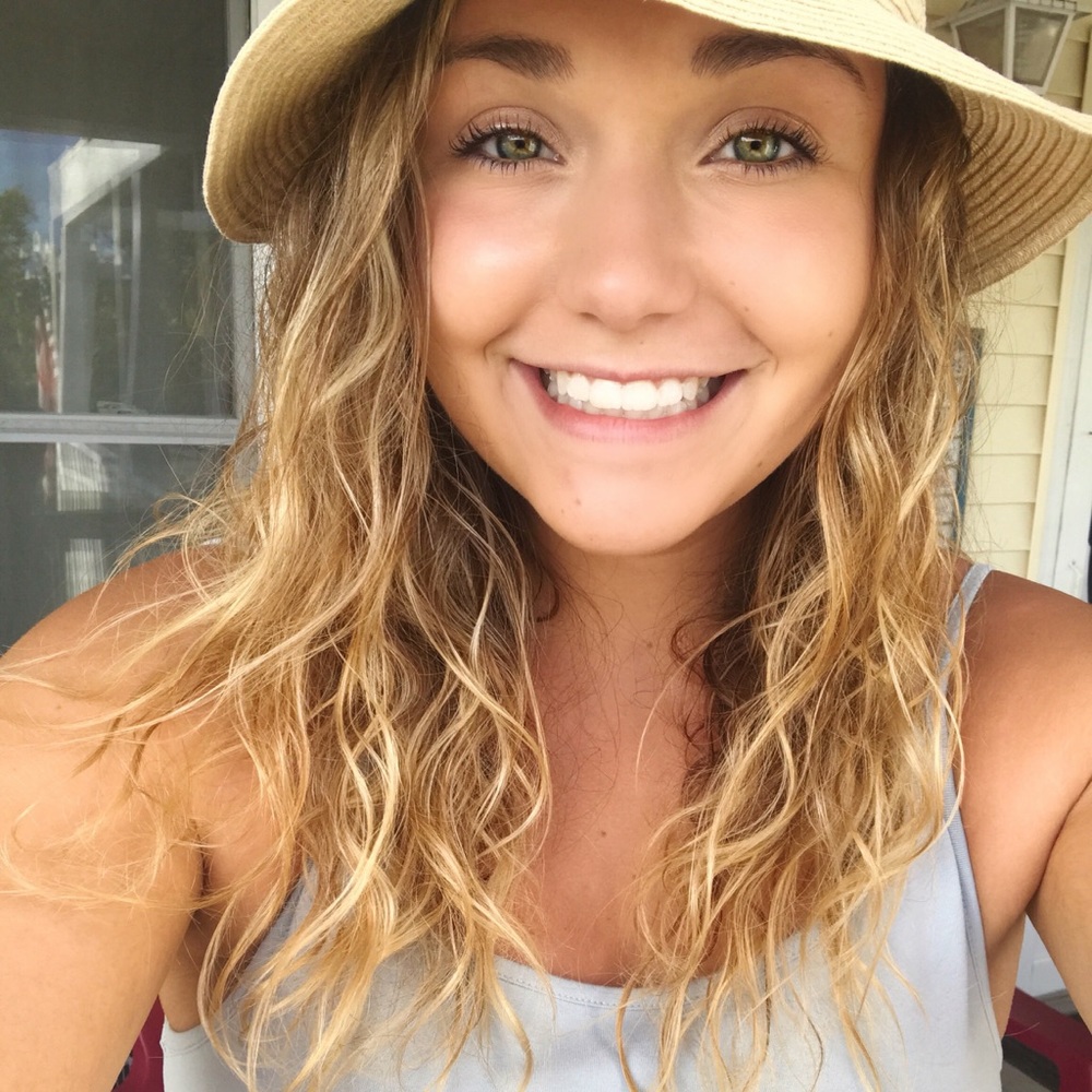 Meet your Posher, Tori