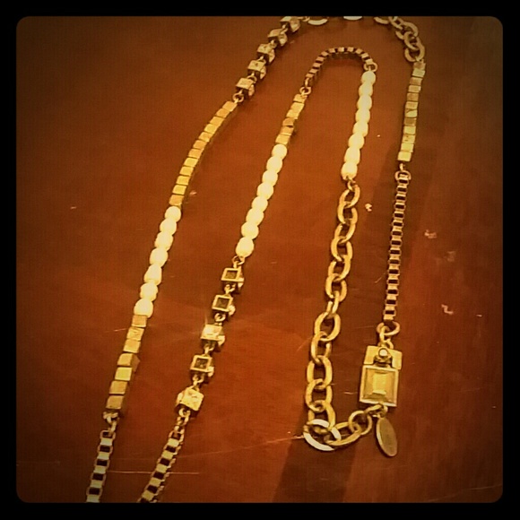 Long gold, pearl, rhinestone chain - Picture 1 of 2