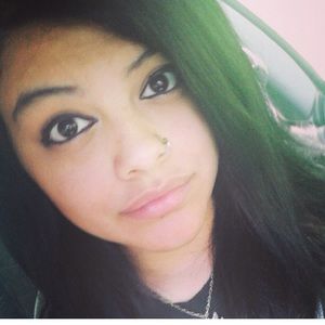 Meet your Posher, Priscilla