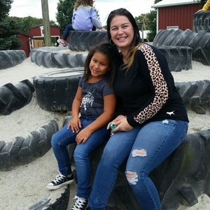 Meet your Posher, Megan