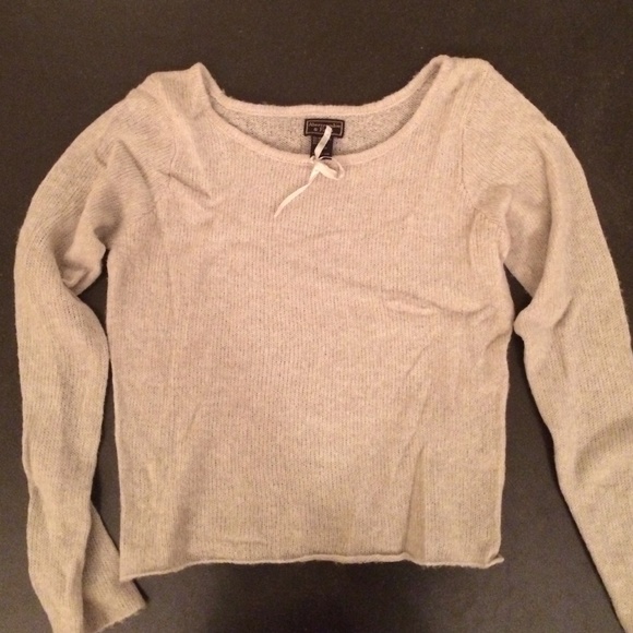 Abercrombie and Fitch boat neck sweater