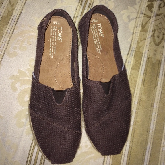 Brown Toms