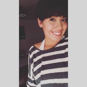 Meet your Posher, Leslie