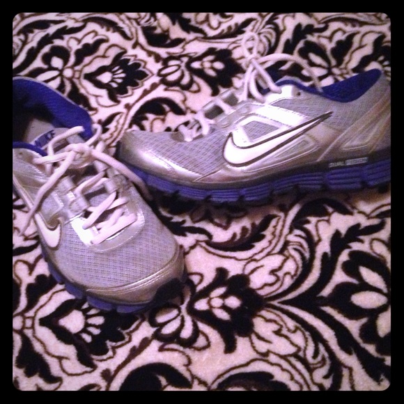 Nike Shoes - Nike Dual Fusion running shoes