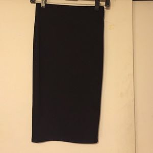 Black pencil skirt!