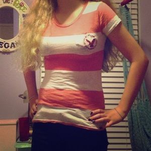 Red and White American Eagle Shirt