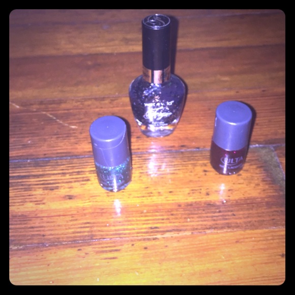 Nail Polish lot ~ BRAND NEW