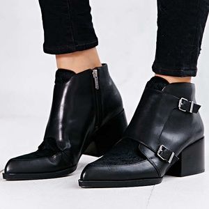 Circus by Sam Edelman Reese Oxford Bootie