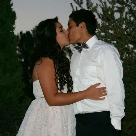 Meet your Posher, Karis