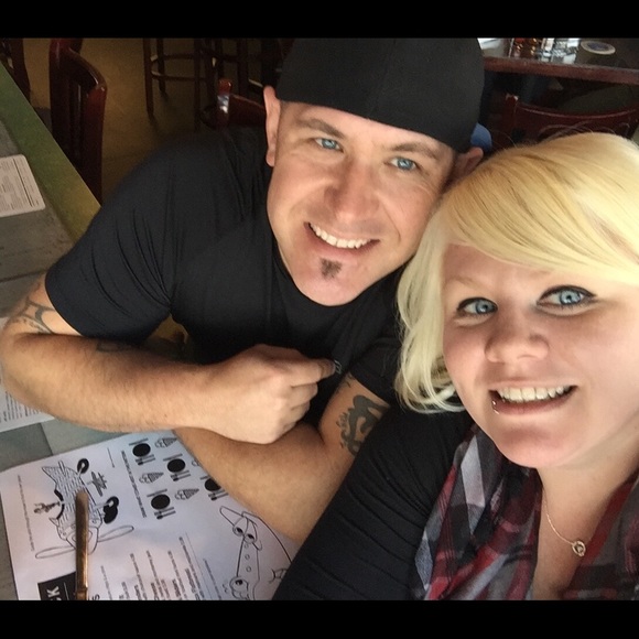 Meet your Posher, Kristen - Picture 1 of 1
