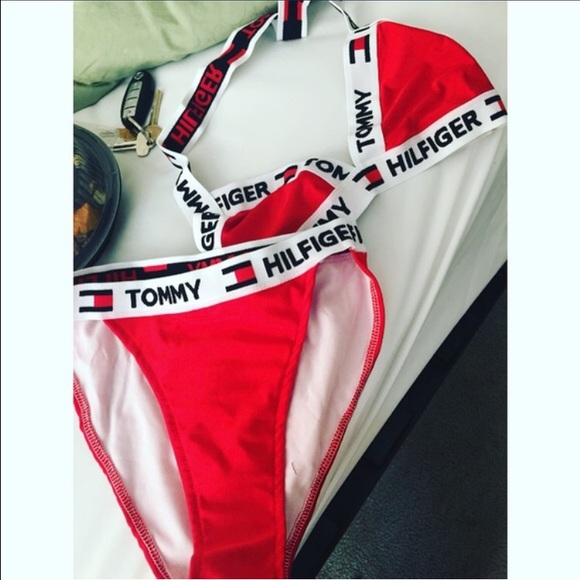 2 piece Tommy hilfigure set
