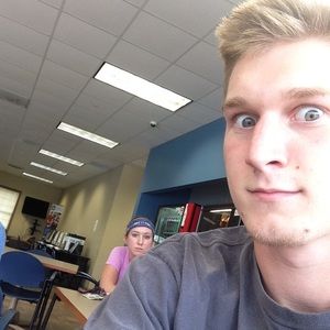 Meet your Posher, Brianna