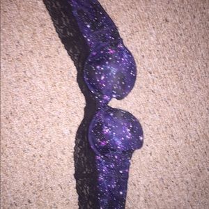Victoria secret strapless bra!