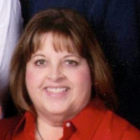 Meet your Posher, Christy - Picture 1 of 1