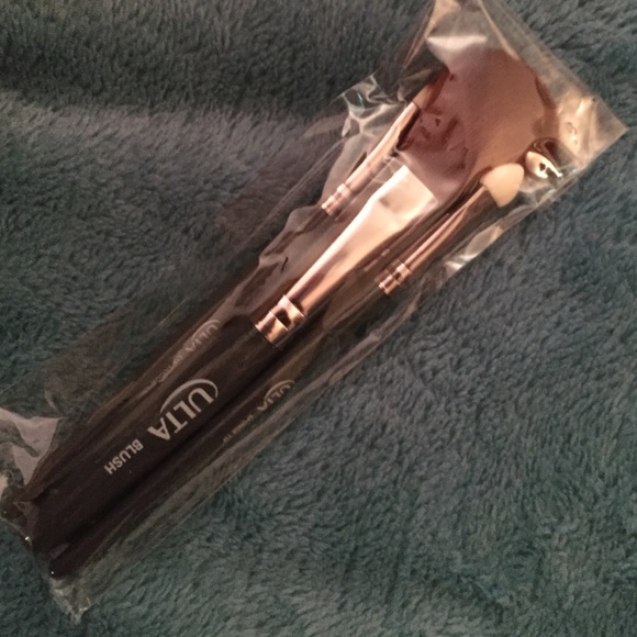 🔺SOLD🔻 Ulta Makeup Bundle. - Picture 4 of 4