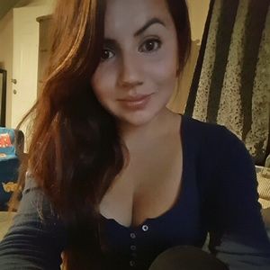 Meet your Posher, Mayra