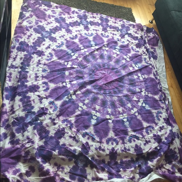 Purple and white tapestry