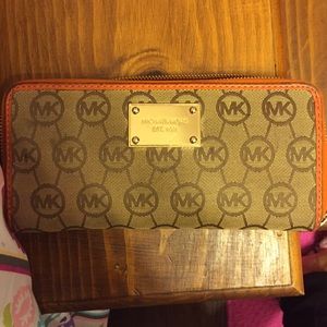 Authentic MK wallet