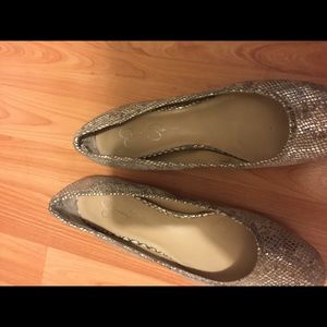 Silver/beige flats made by Jessica Simpson