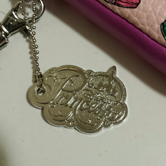 Disney Princess smart phone case - Picture 3 of 4