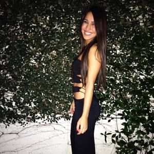 Meet your Posher, Raquel