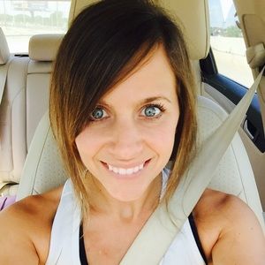 Meet your Posher, Victoria