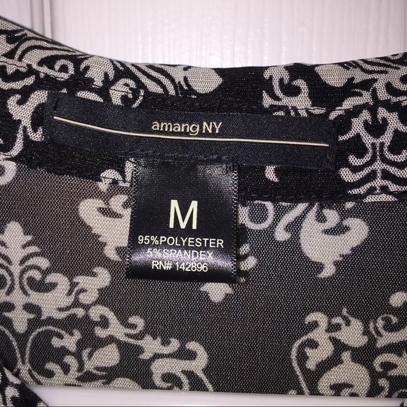 Button down top - Picture 2 of 3