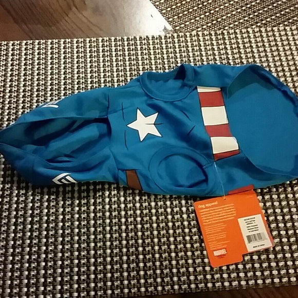 FLASH SALE: Small dog Avengers costume - Picture 2 of 2