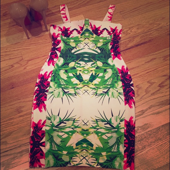 Hottt Bandage Dress! 🔥 - Picture 2 of 5