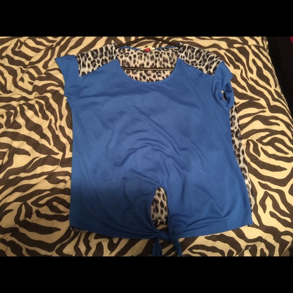 Blue cheetah top