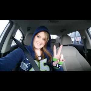 Meet your Posher, Alexis