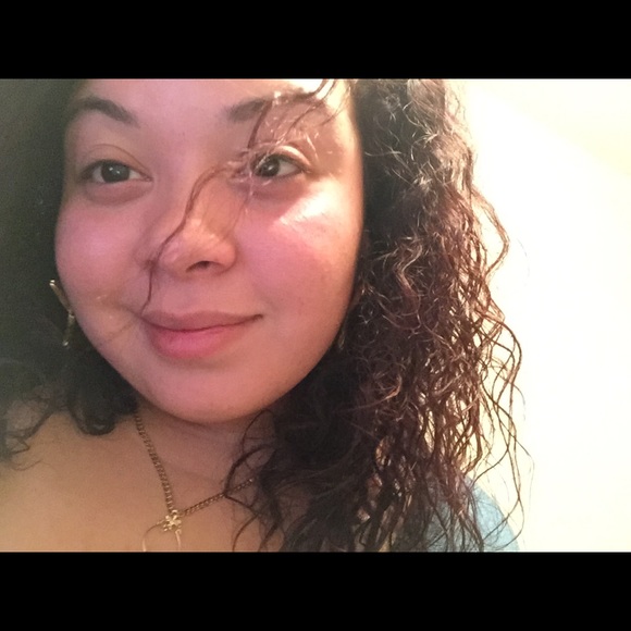 Meet your Posher, Cass - Picture 1 of 1