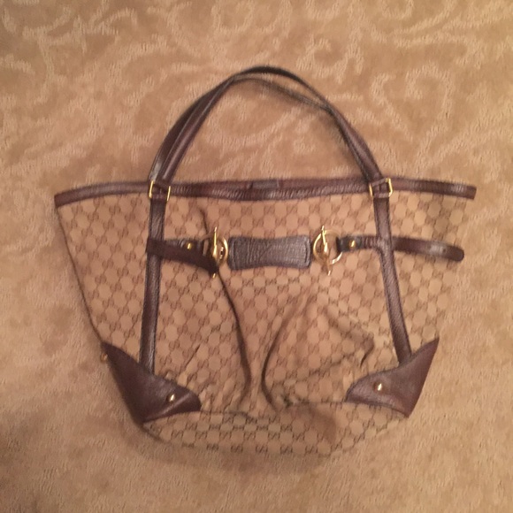 Gucci tote sold