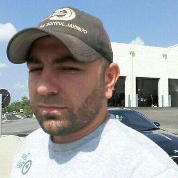 Meet your Posher, Dustin - Picture 1 of 1