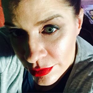 Meet your Posher, Theresa