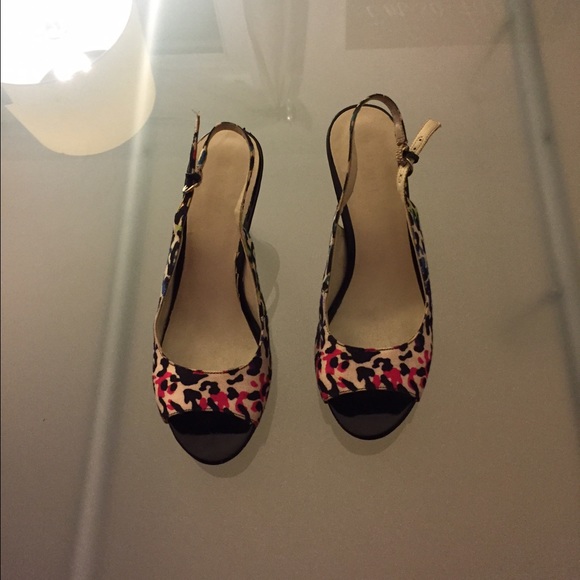 Strappy cute heels