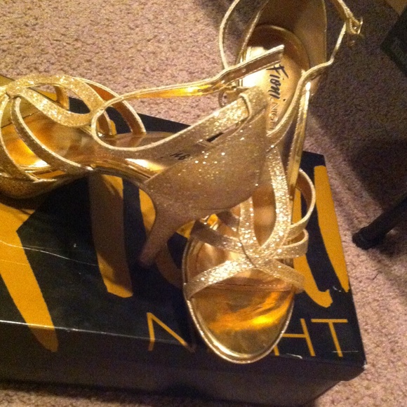 👠👠👠👠👠jazzy shoes! - Picture 1 of 3